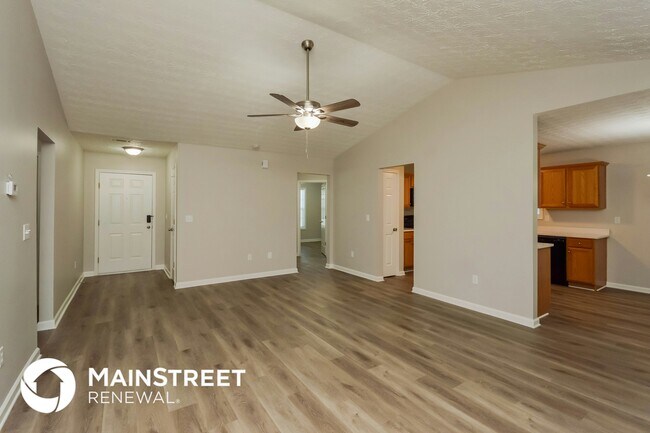 Building Photo - 151 Longstreet Ct