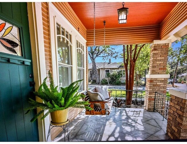 Foto del edificio - 106 E 35th St