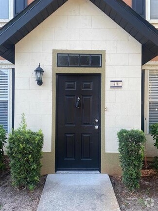 Building Photo - 6063 Westgate Dr