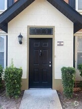 Building Photo - 6063 Westgate Dr