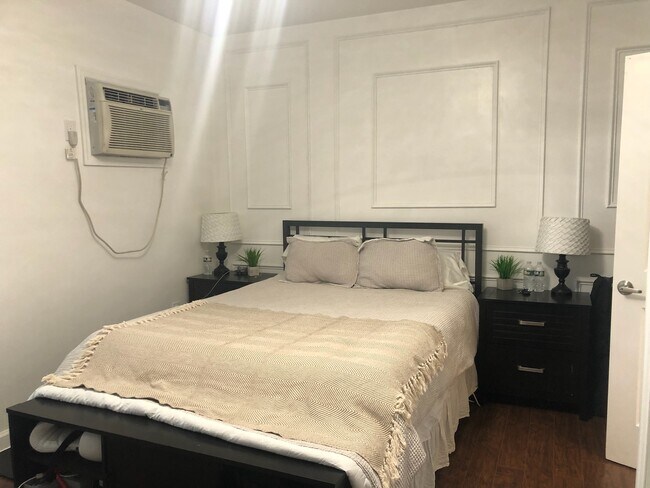 Foto del edificio - 716 11TH St