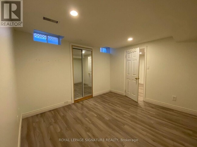 Building Photo - 3086 Lavenham Pl