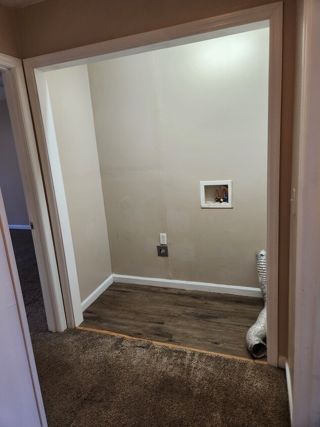 Foto principal - 529 Crest Dr SW