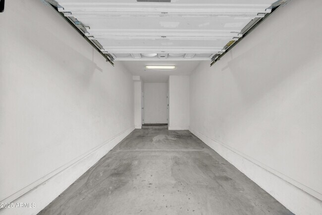 Foto del edificio - 2727 N Price Rd