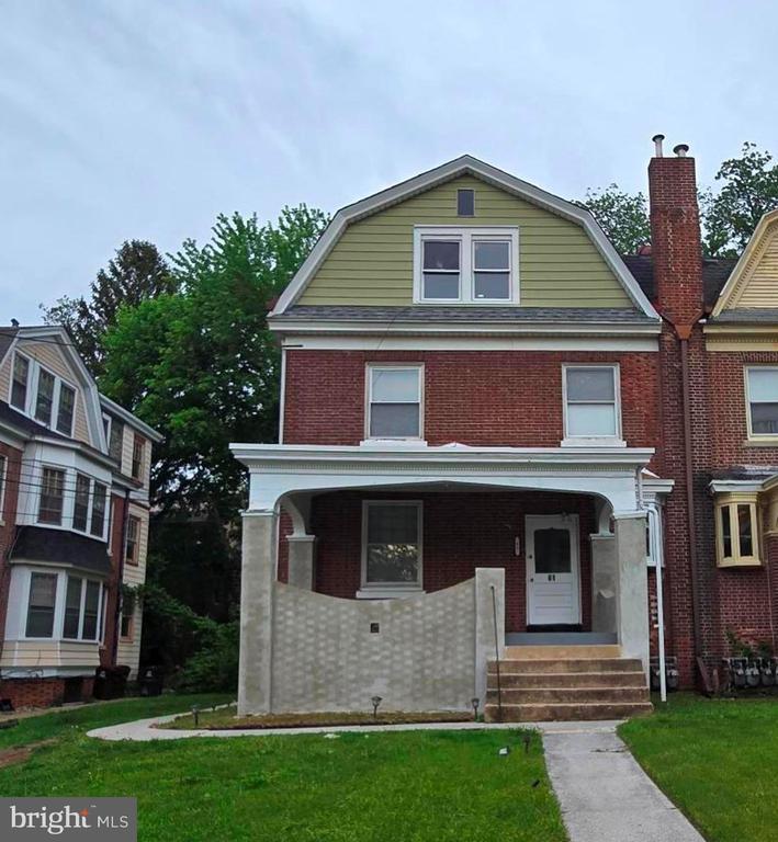 Foto principal - 61 Owen Ave