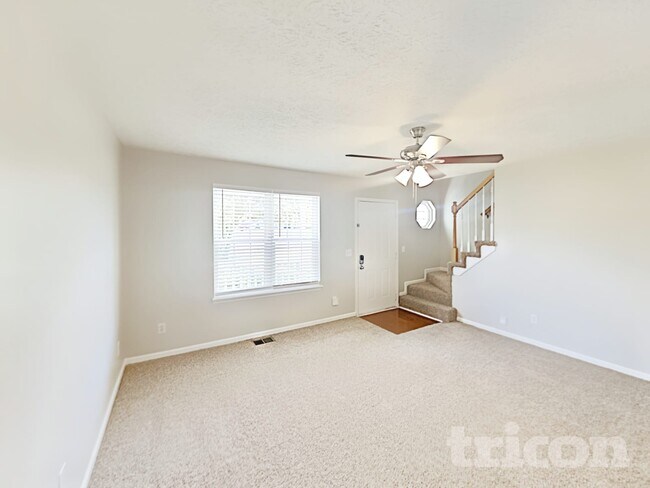 Foto del edificio - 1013 Heather Dr