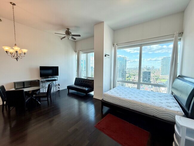 Foto del edificio - 757 N Orleans St