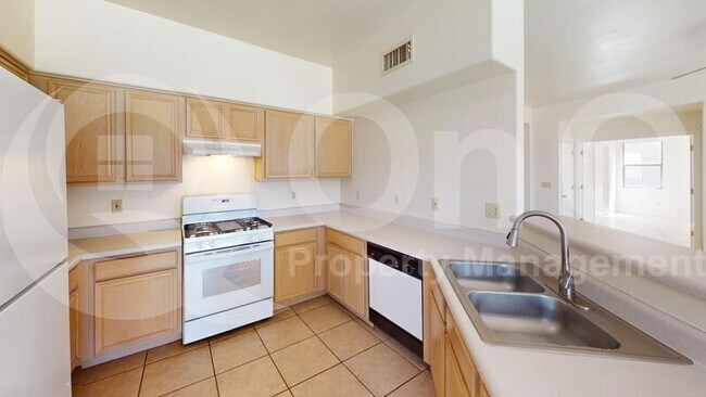 Foto del edificio - 5534 S Gainsborough Rd