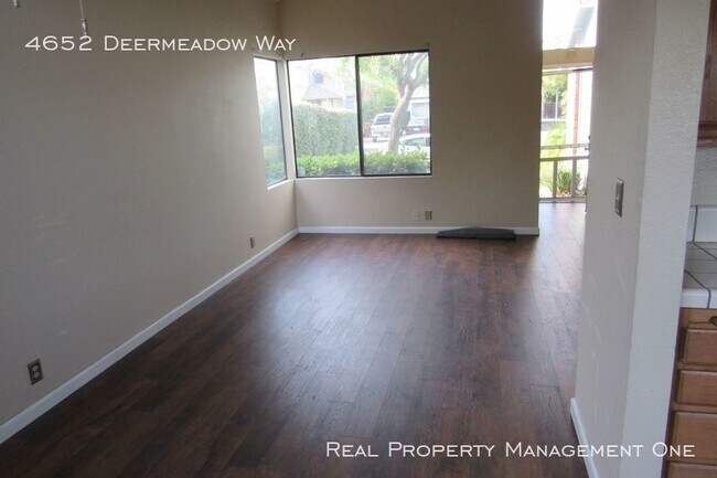 Building Photo - 4652 Deermeadow Way