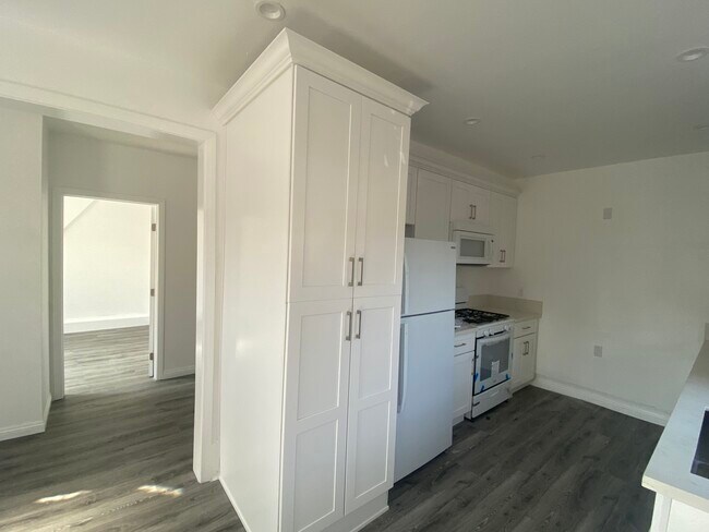 Foto del edificio - 1152 E 33rd St