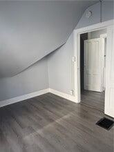 Building Photo - 686 Seward St