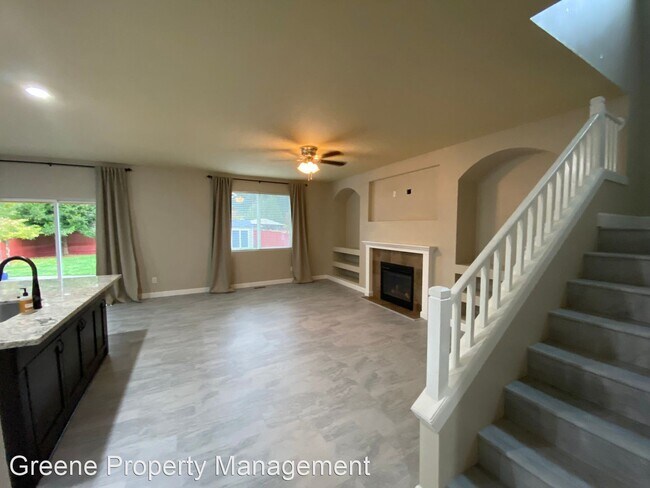 Building Photo - 5 br, 3.5 bath House - 3815 Southlake Dr S...