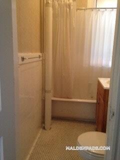 Building Photo - 17-19-19 Washington St S