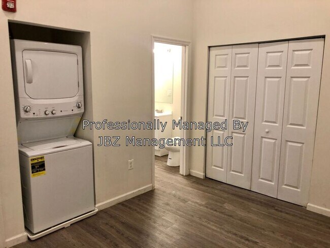 Foto del edificio - 2202 Maryland Ave