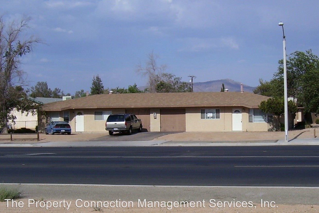 21730 Nisqually Rd, Apple Valley, CA 92308 Condo for Rent in Apple