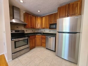 152 Quincy Shore Dr