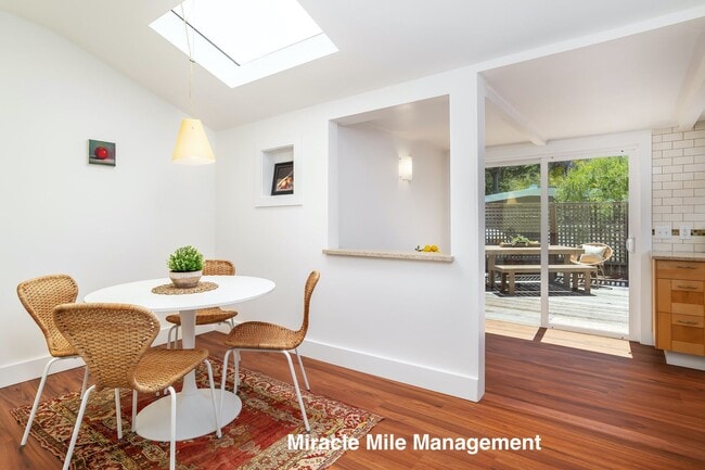 Photo - 300 Cape Ct Townhome