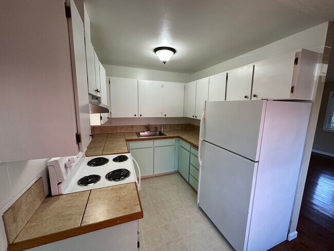 Foto del edificio - 8614 SE 17th Ave