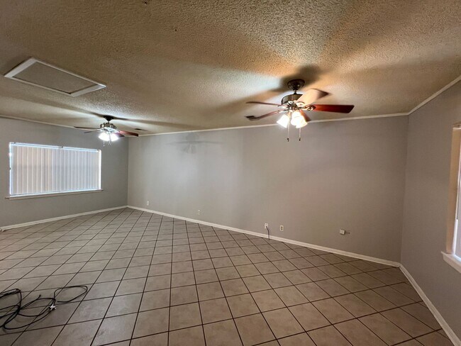 Foto del edificio - 3 Bedroom Cottage Style Home
