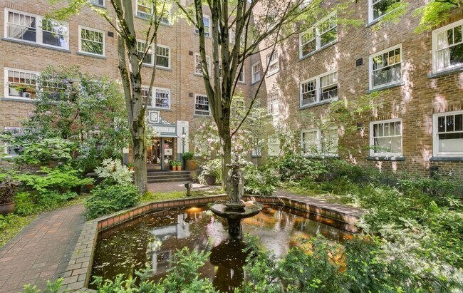 Foto del edificio - Garden Court Condominium ~ Capitol Hill
