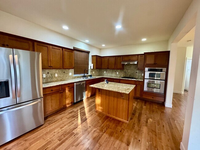 Foto del edificio - Woodinville Home!