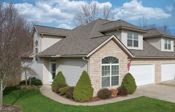 Building Photo - 4586 Creekside Dr