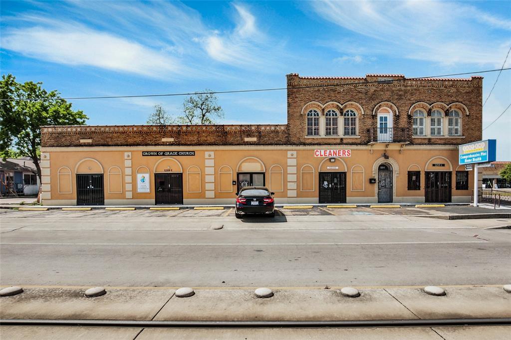 Foto principal - 5208 Harrisburg Blvd