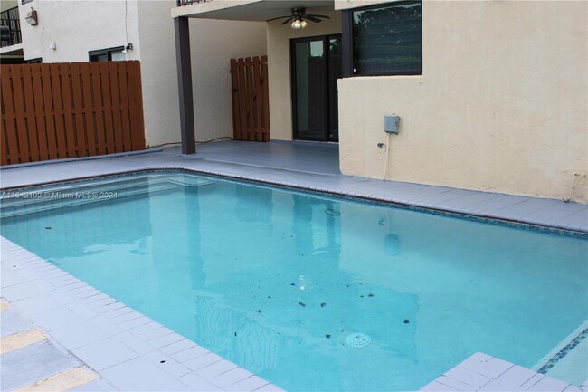 Foto del edificio - 9635 SW 148th Pl