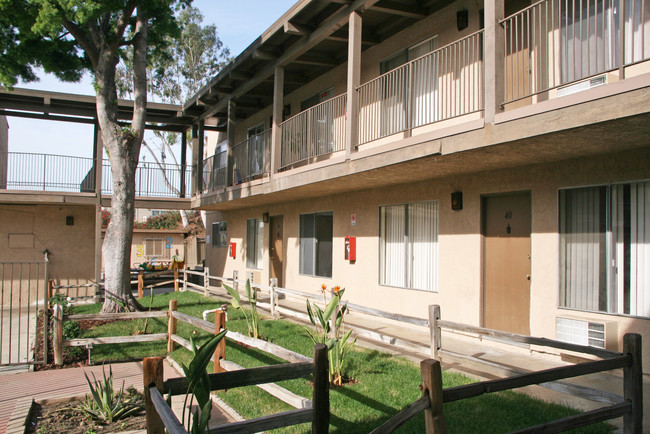 Parkside La Palma Apartments Apartments - Anaheim, CA | Apartments.com