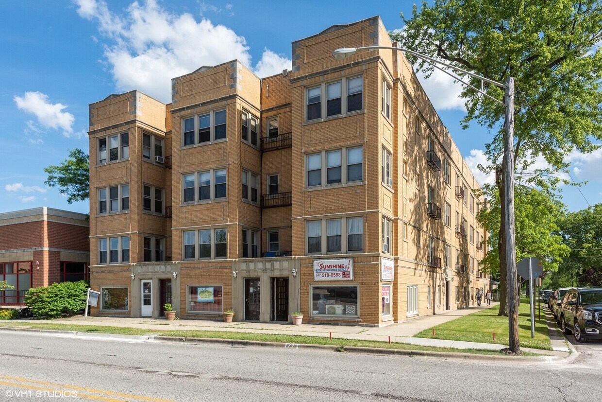 Primary Photo - 11 S Chester Ave