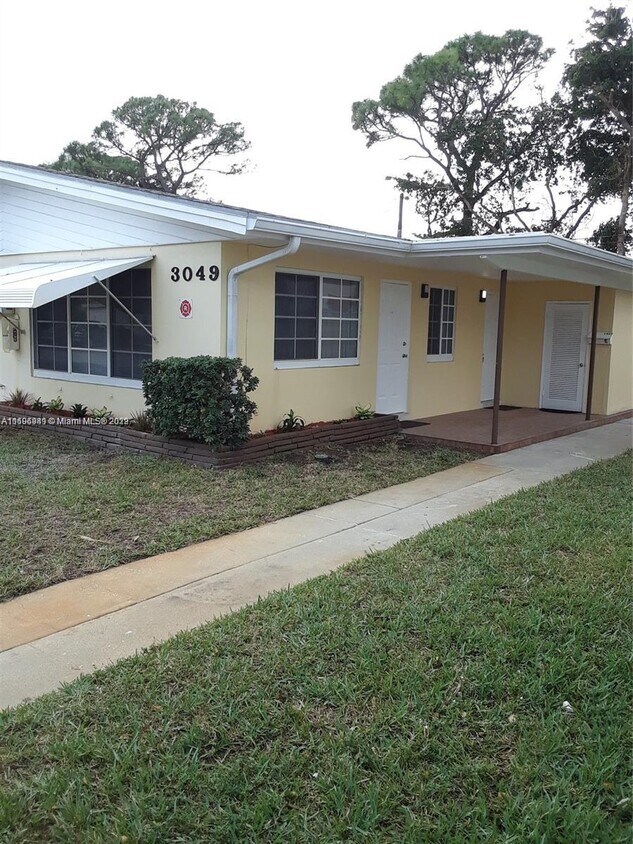 Foto principal - 3049 NE 20th Terrace