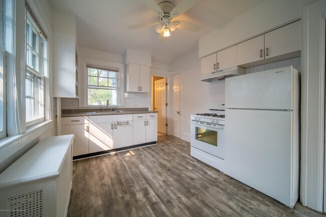 Foto del edificio - 501 Sunset Ave