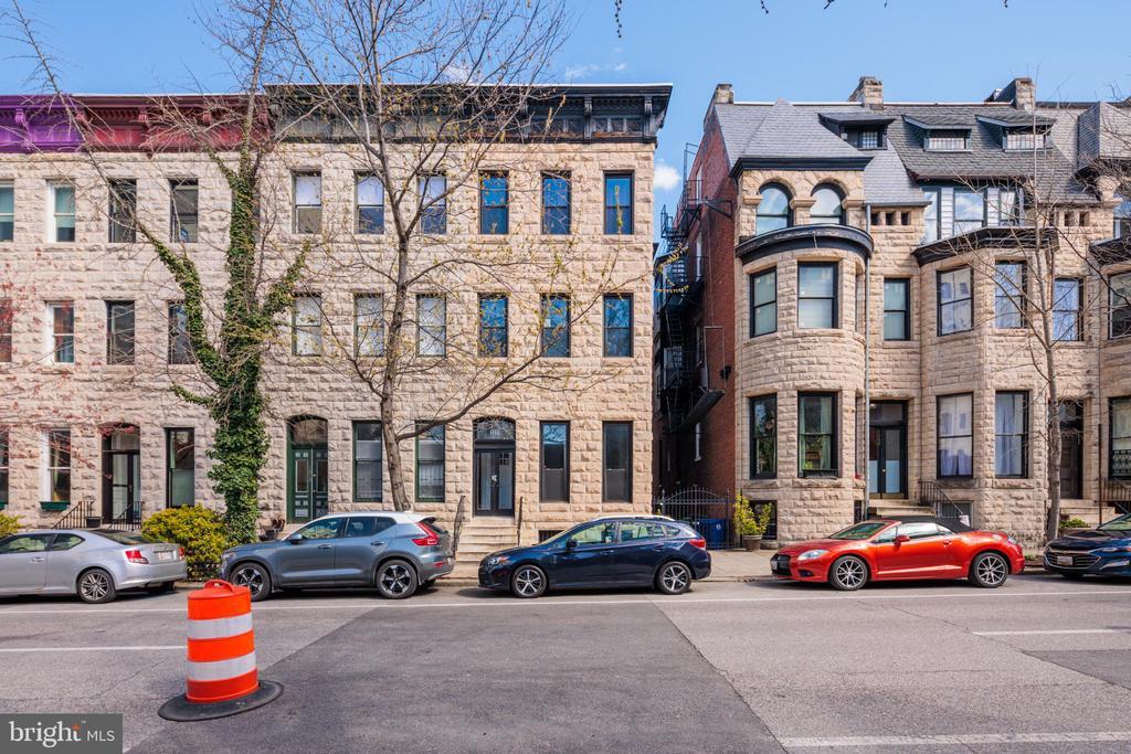 Primary Photo - 1311 N Calvert St