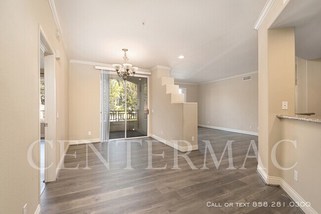 Foto del edificio - 12370 Carmel Country Rd