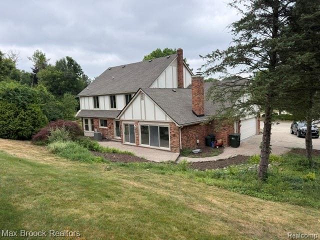 Building Photo - 650 Deerfield Ct