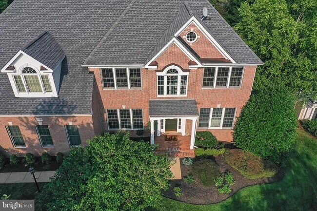 Building Photo - 22538 Forest Manor Dr