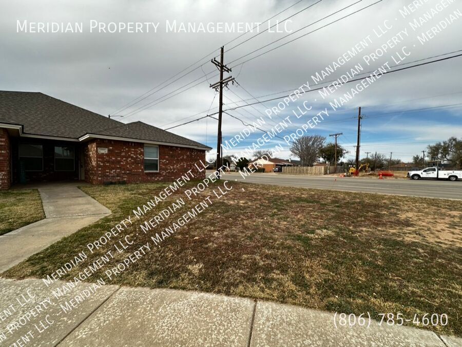 Foto principal - 533 N. Clinton-