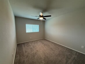 Building Photo - 15850 Perthshire Creek Dr