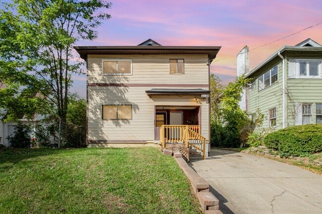 Photo - 2128 Crane Ave Townhome