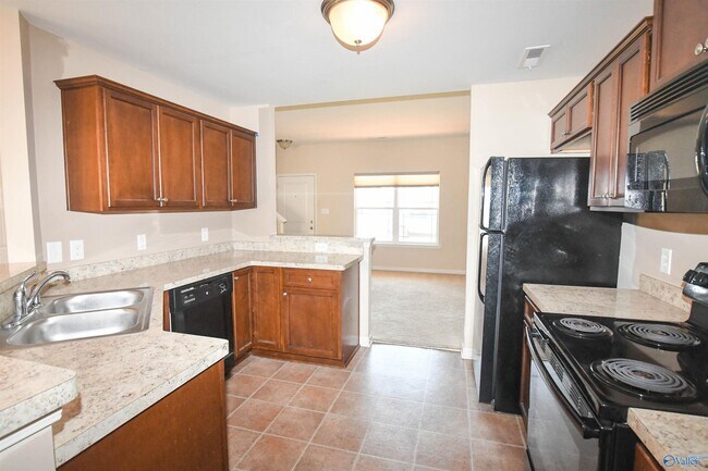 Foto del edificio - 324 Falling Water Ln SW