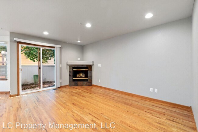 Foto del edificio - 3 br, 3.5 bath House - 1408 S California Ave