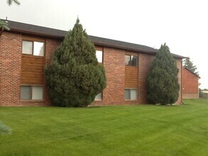 Building Photo - 308 Hacker Ct