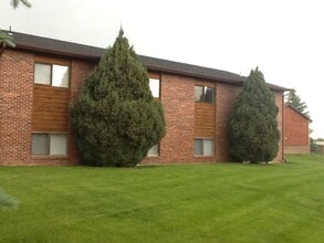 Building Photo - 308 Hacker Ct