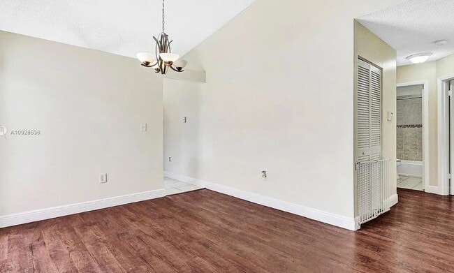 Building Photo - 8560 NW 193rd Ln