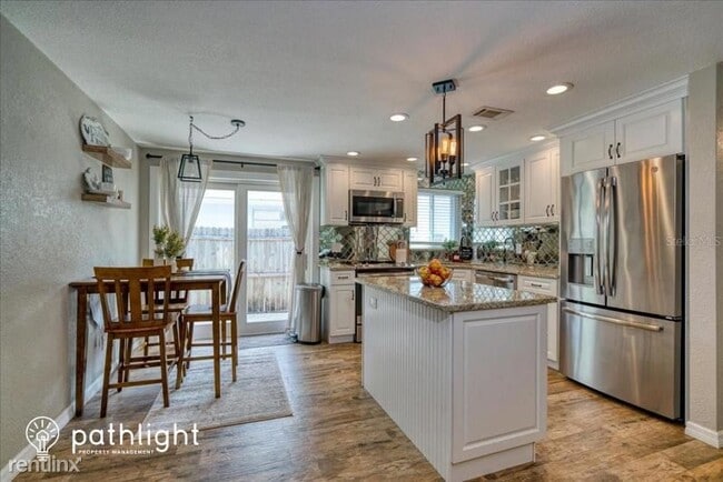 Building Photo - 3 br, 1 bath House - 245 56Th Street N UNIT