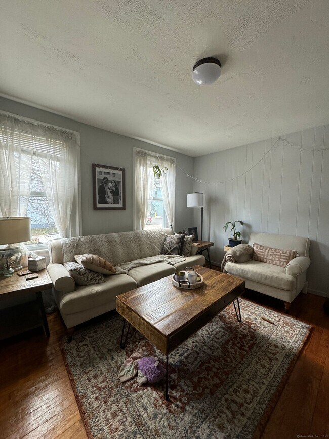 Foto del edificio - 185 Willow St
