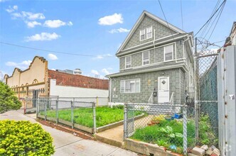 Building Photo - 9150 121st St
