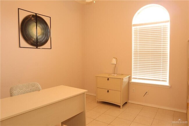 Foto del edificio - 2212 Lilly Cove Dr