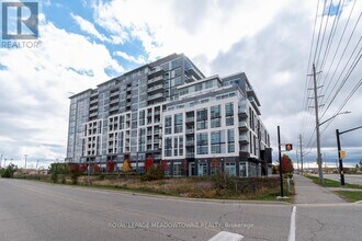 Building Photo - 1050 Main St E