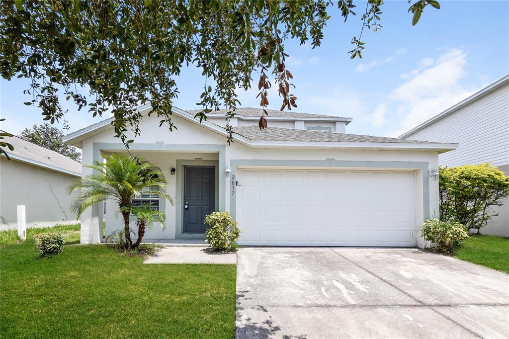 Primary Photo - 2037 Whispering Trails Blvd